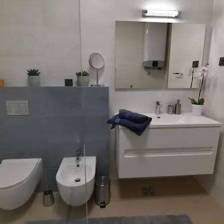 Luxury Vela With Swimming Pool Apartament