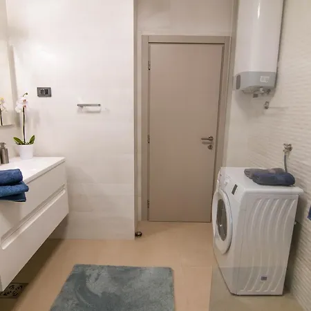 Luxury Vela With Swimming Pool Apartment Premantura